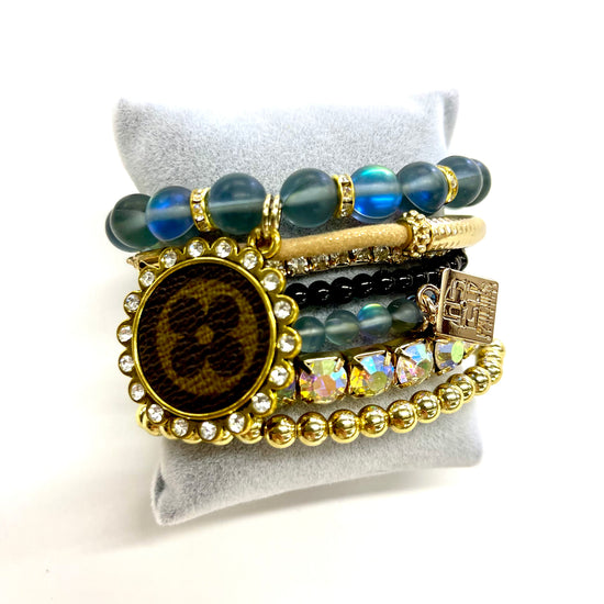 Mermaid- Stacked Bracelet set- gold clear - Patches Of Upcycling