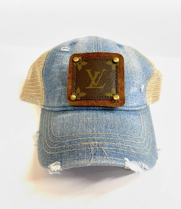 PP17 New light denim Kelsey distressed trucker Brown/Antique