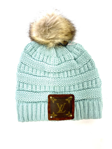 Mint Beanie with brown patch antique hardware