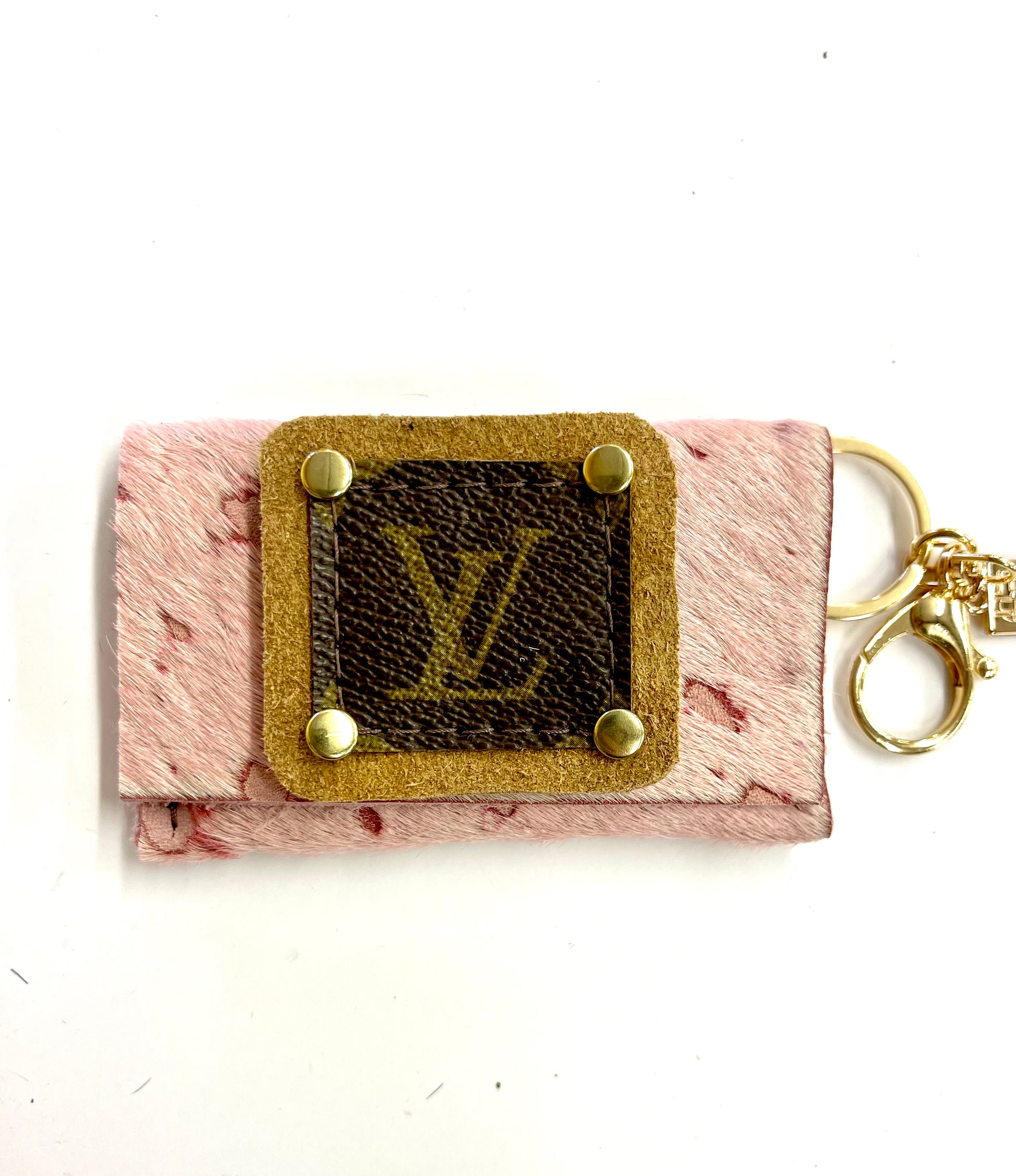 Cardholder multiple options with LV patch with border in Camel - Patches Of Upcycling