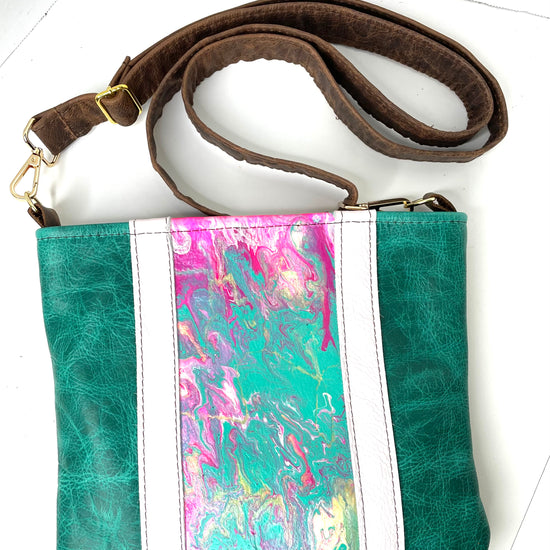 Kaleidoscope Medium Crossbody turquoise, pink and white - Patches Of Upcycling