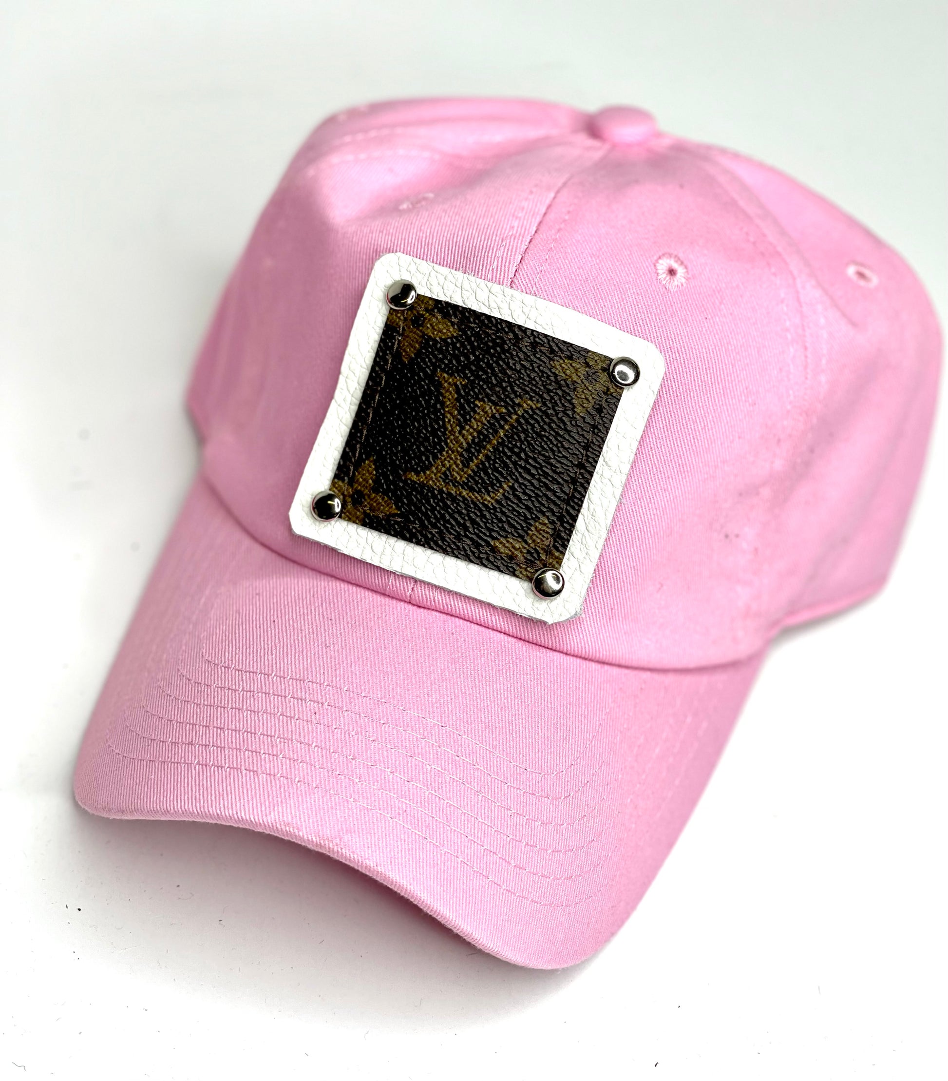 LL4 - Light Pink Dad Hat White/Silver - Patches Of Upcycling