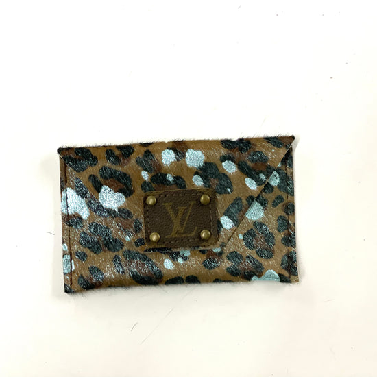 Blue acid Leopard HOH - Large Card Holder - Patches Of Upcycling