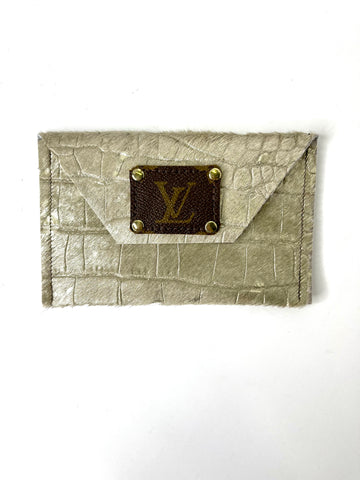 HOH Cream Acid Gold- Embossed Crocodile - Large Card Holder - Patches Of Upcycling