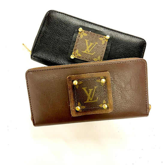 Single Wallet in Brown (brown patch, gold hardware) - Patches Of Upcycling