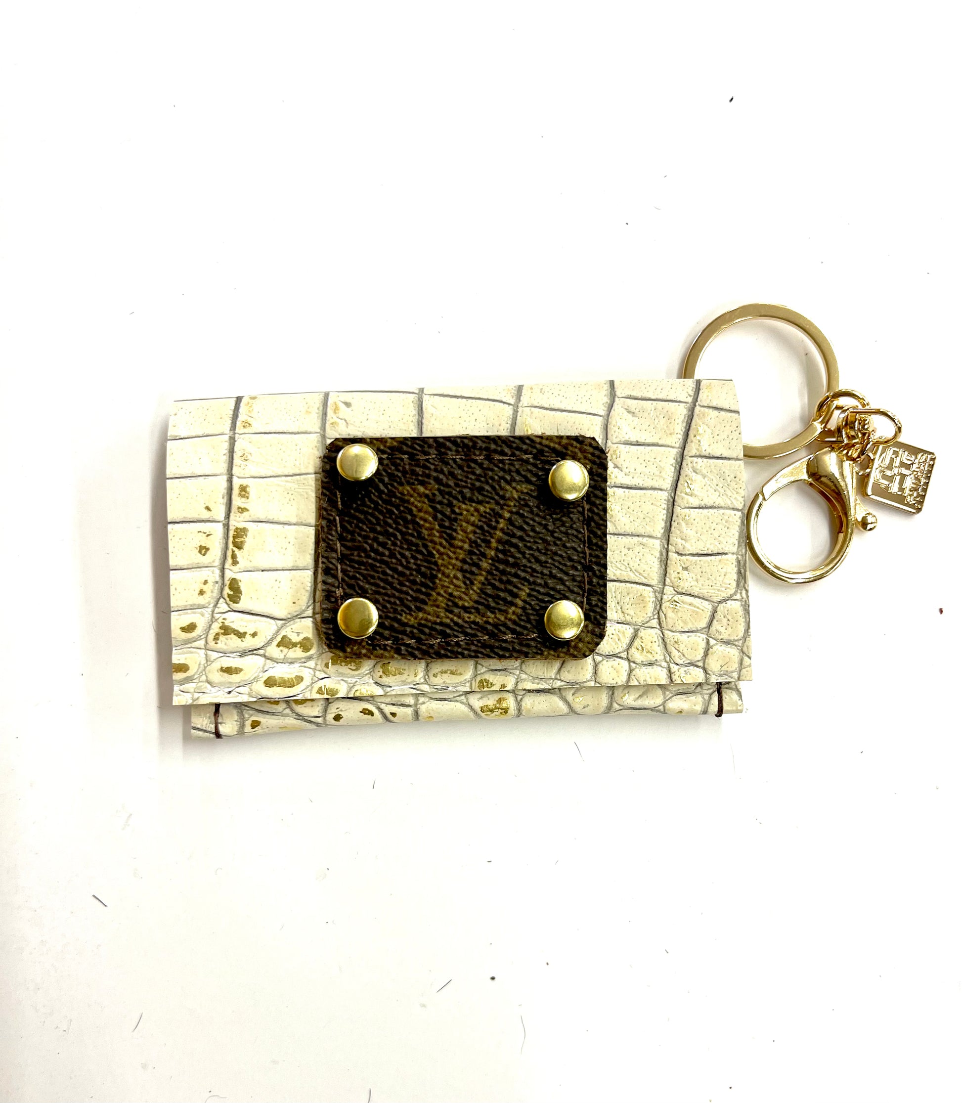Cardholder multiple options with LV patch no border - Patches Of Upcycling