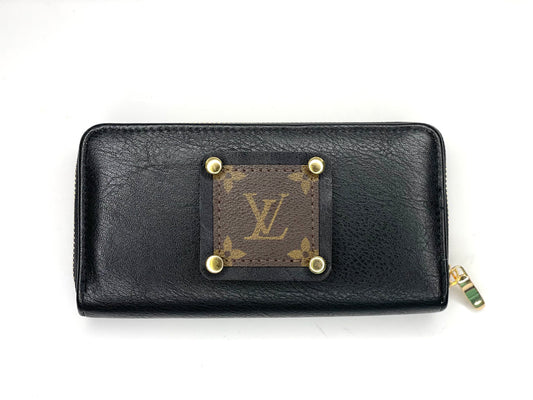 Single Wallet in Black(black patch, gold hardware) - Patches Of Upcycling