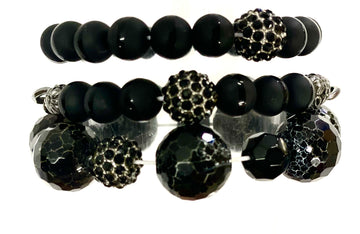 Hand beaded bracelet set black beads with no pendant - Patches Of Upcycling