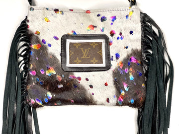 Medium Crossbody - Black and White HOH with Acid rainbow - Patches Of Upcycling
