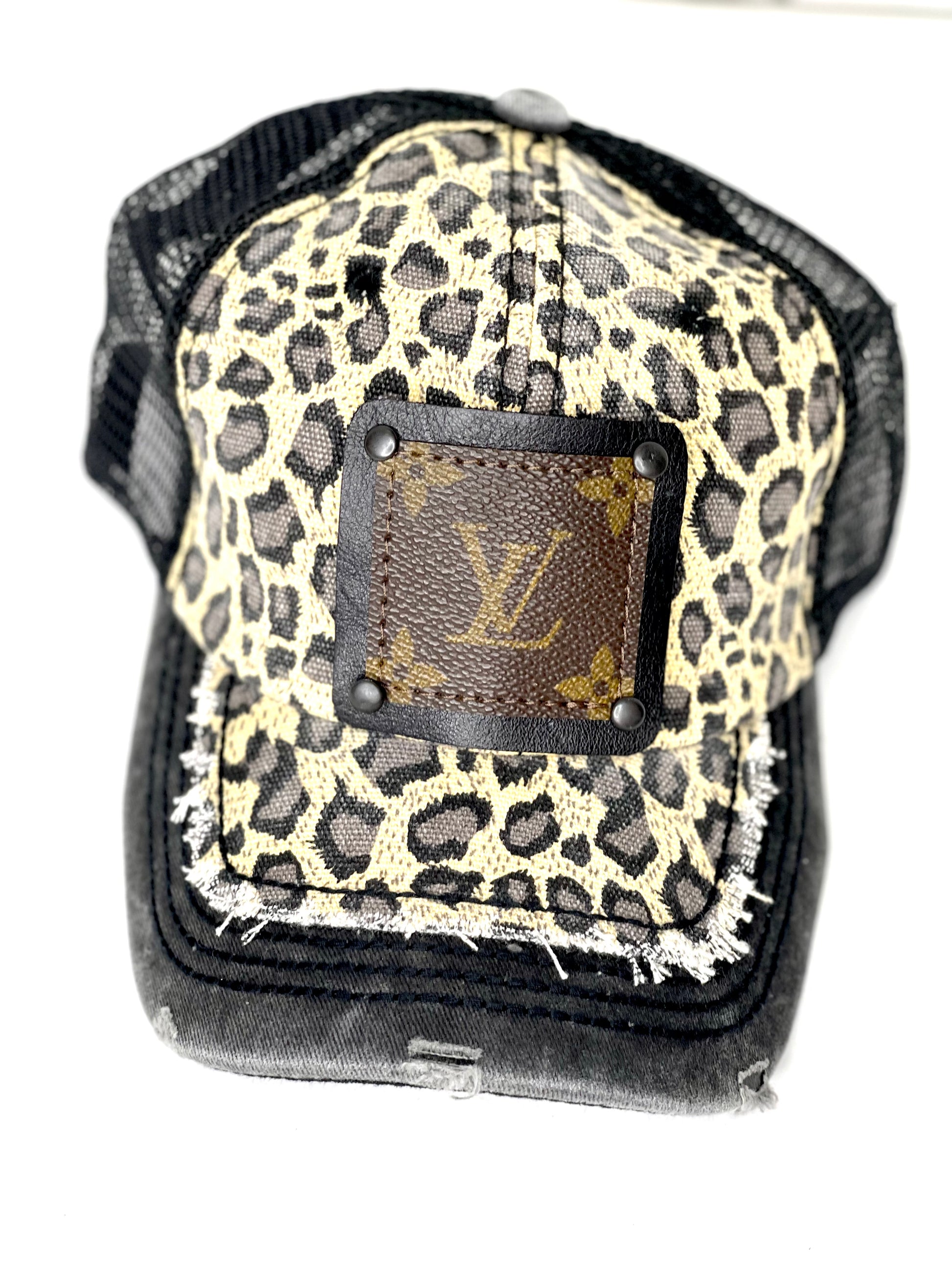 D3 - Cream leopard with black trim brim Black/Black - Patches Of Upcycling