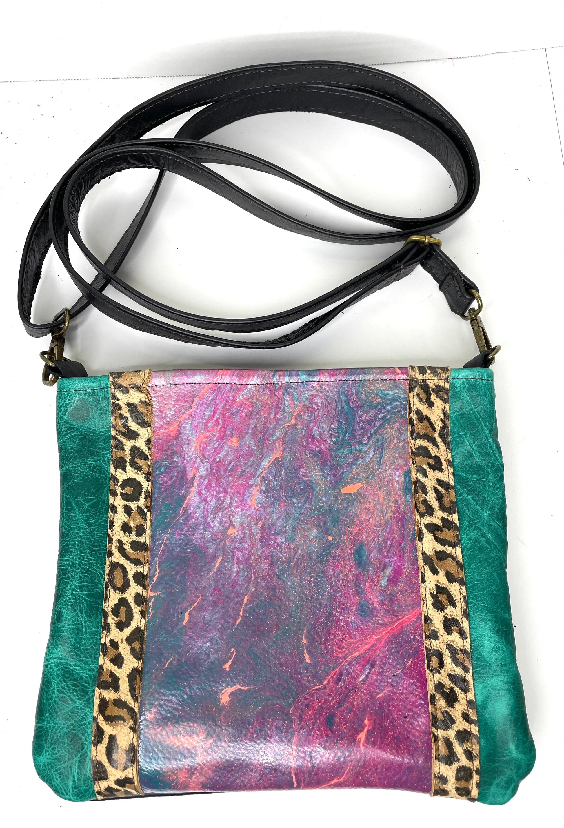 Kaleidoscope Medium Crossbody leopard and turquoise - Patches Of Upcycling