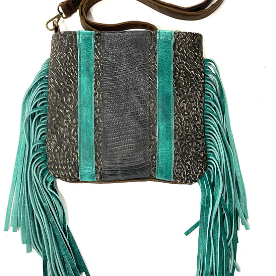 Medium Crossbody snake skin with turquoise/black snake strip - Patches Of Upcycling