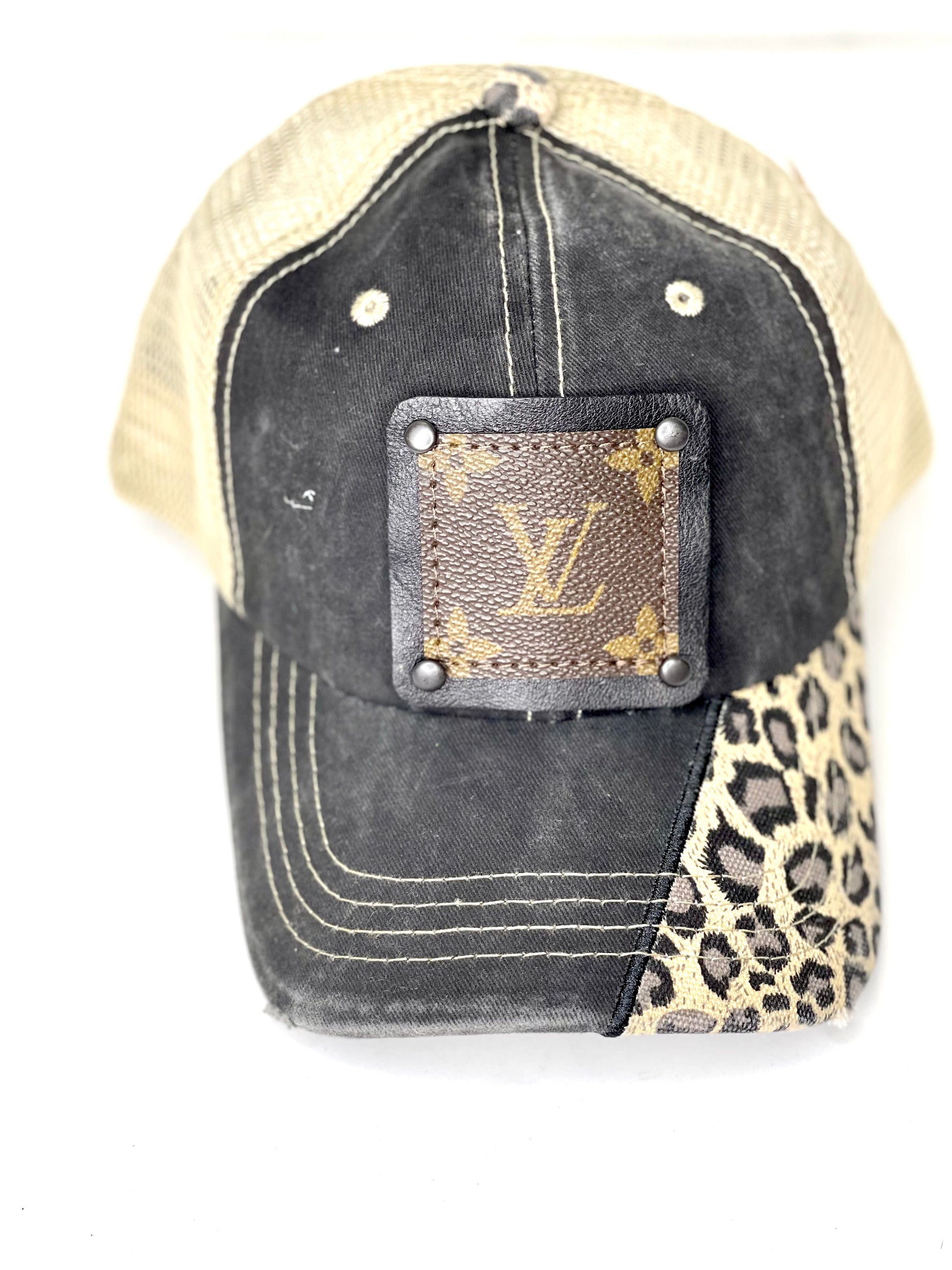 N2- Corner Twinkie Leopard Hat Black/Black - Patches Of Upcycling