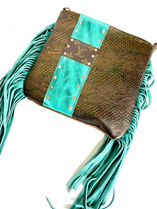 Medium Crossbody textured snake with turquoise fringe and copper hardware - Patches Of Upcycling