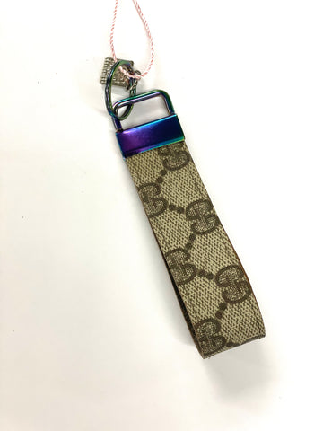 Thick Keyfob GG (iridescent) - Patches Of Upcycling