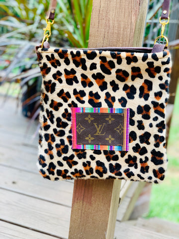 Medium Crossbody Leopard with Serape Patch - Patches Of Upcycling