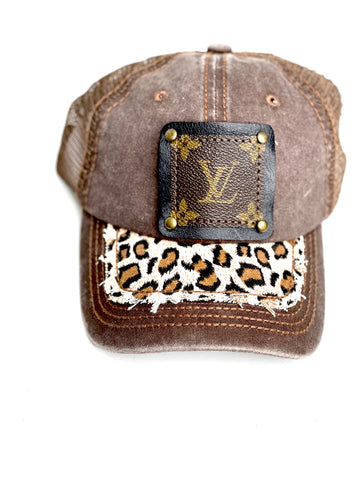 M9 - Reese Brown Leopard Hat Black/Antique - Patches Of Upcycling