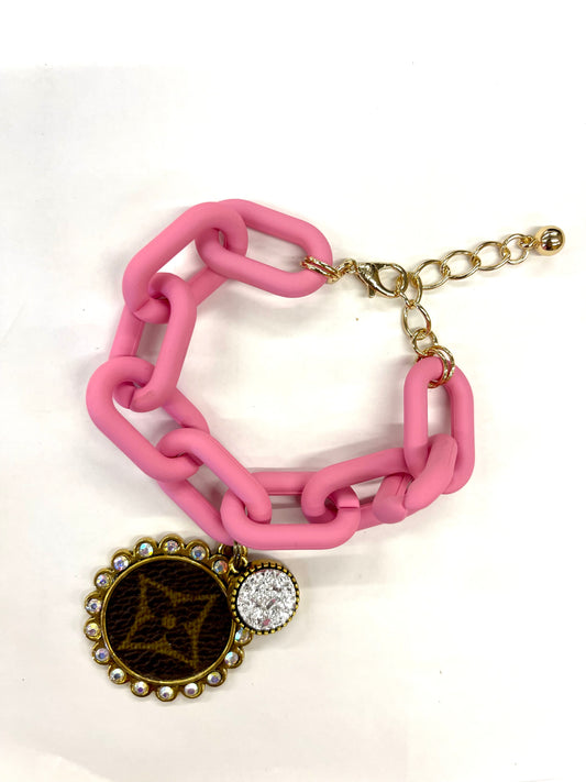 Restocked Chain Bracelet Pink