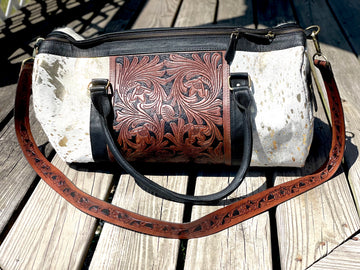 Large duffel HOH Gold and Black tooled - Patches Of Upcycling