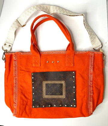 Frayed Edge Tote/Crossbody in orange zipper closure - Patches Of Upcycling