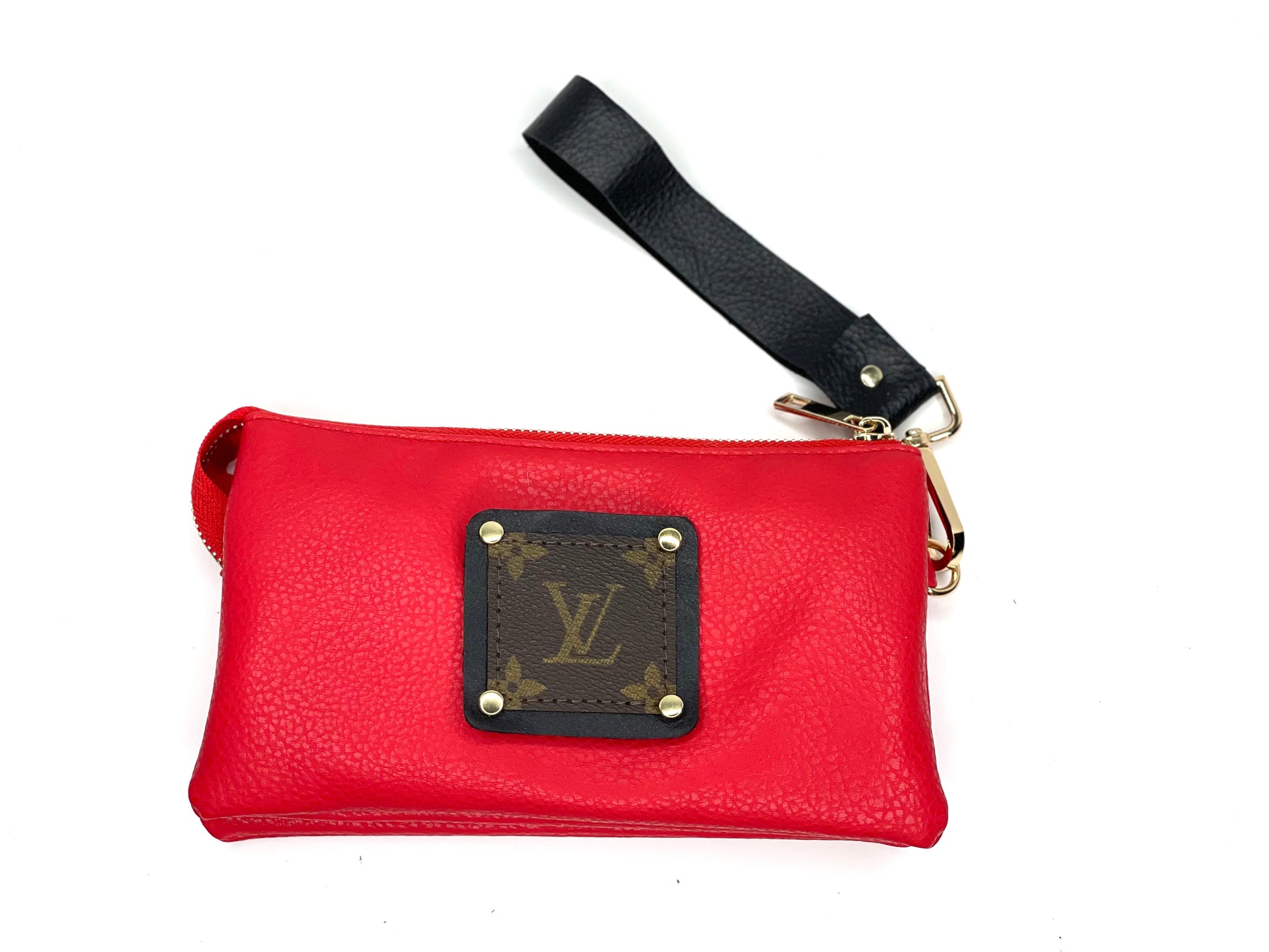 Jill in red (black patch) with leather strap - Patches Of Upcycling