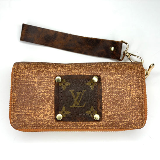 Double Wristlet Wallet Dark orange cork (brown patch, gold hardware) - Patches Of Upcycling