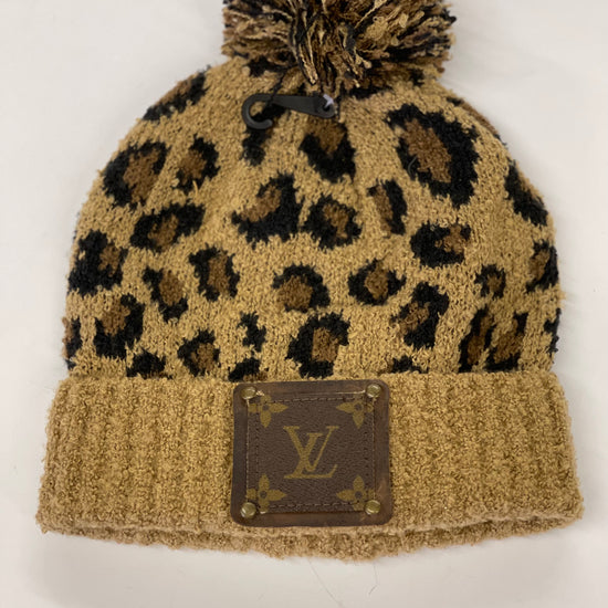Leopard Beanie (supper soft) with brown patch antique hardware - Patches Of Upcycling
