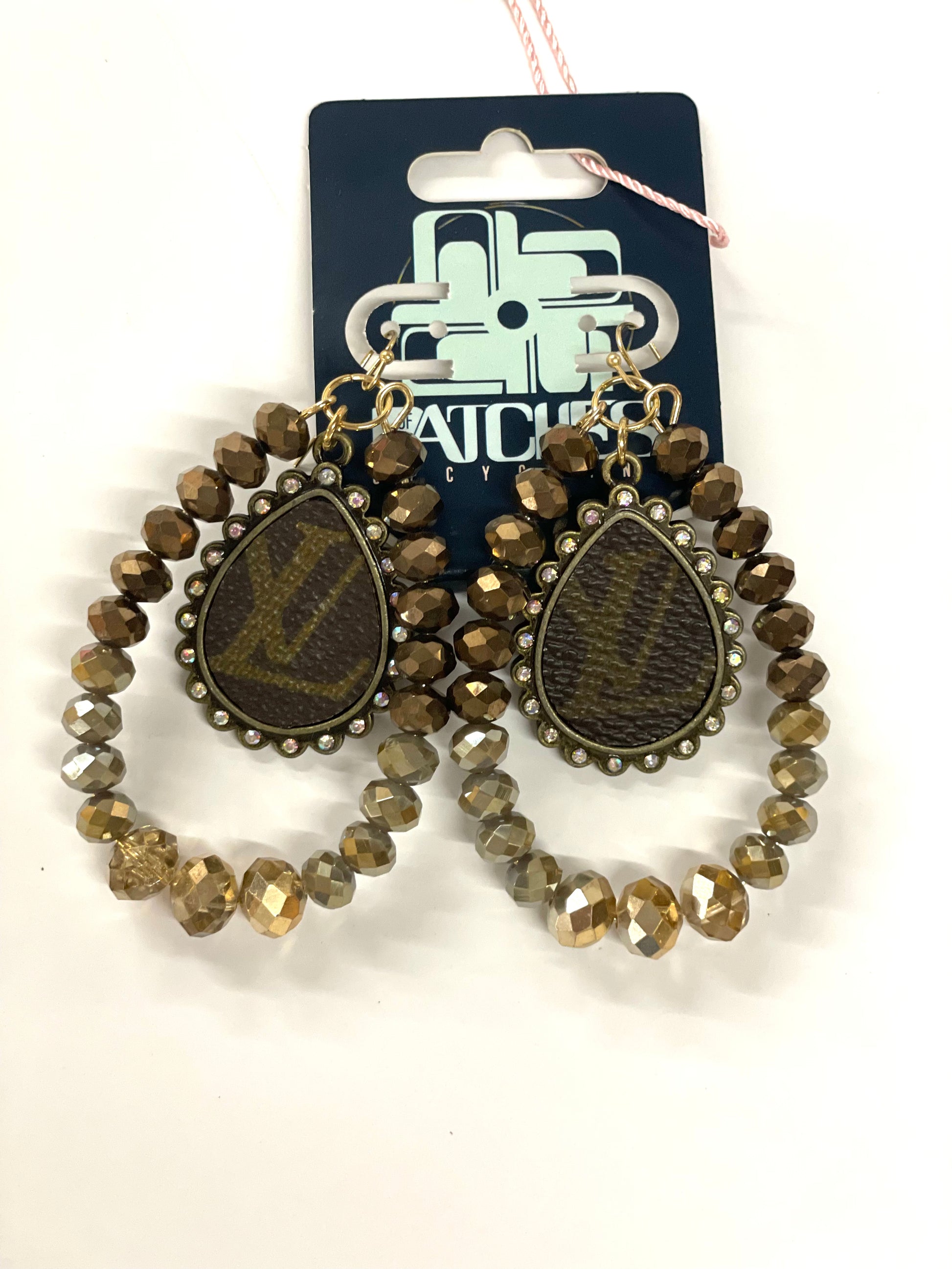 Beaded gold brown teardrop with LV - Patches Of Upcycling