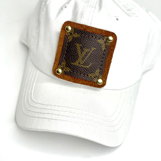 LL12 - Back in stock White Dad Hat Brown/Antique - Patches Of Upcycling