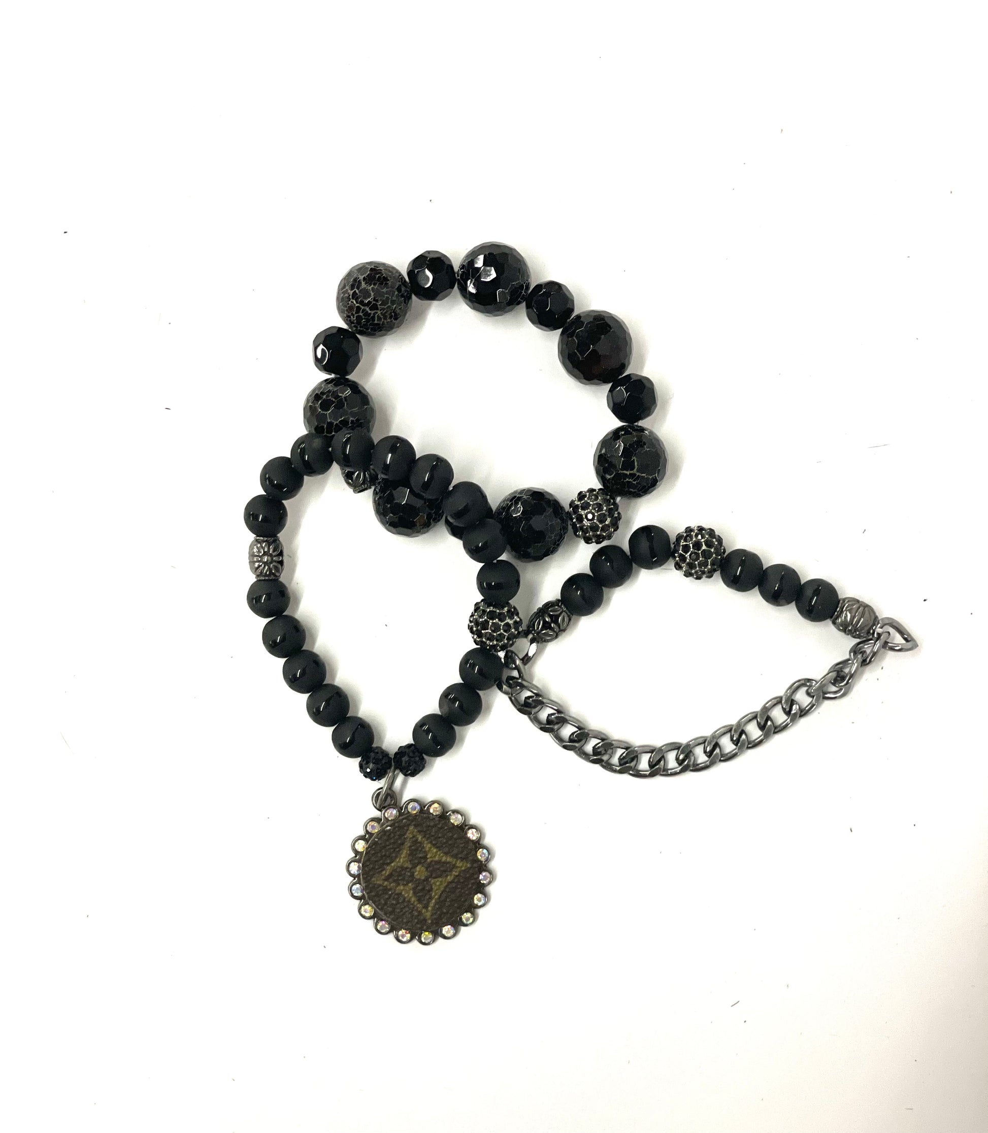 Hand beaded bracelet set black beads with black pendant - Patches Of Upcycling
