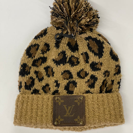 Leopard Beanie (supper soft) with brown patch antique hardware - Patches Of Upcycling