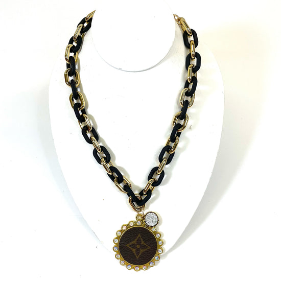 Chain necklace black/gold - Patches Of Upcycling
