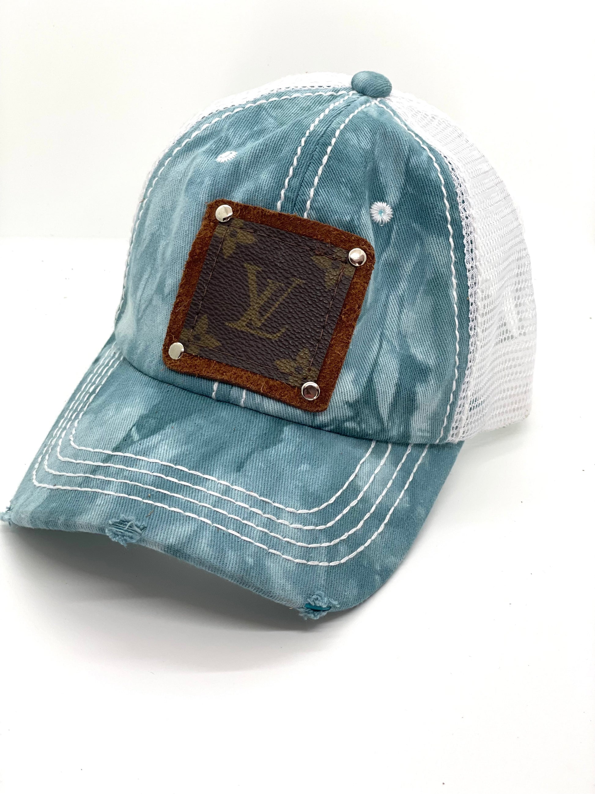 PP2 - Caicos- Blue and White Tye Dye hat Brown/Antique - Patches Of Upcycling
