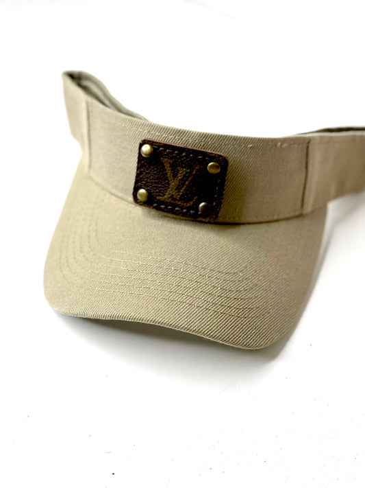 ZZ13 - Khaki Visor Antique Hardware - Patches Of Upcycling