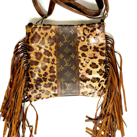 Medium Crossbody - leopard Acid Rose Gold with brown strip - Patches Of Upcycling